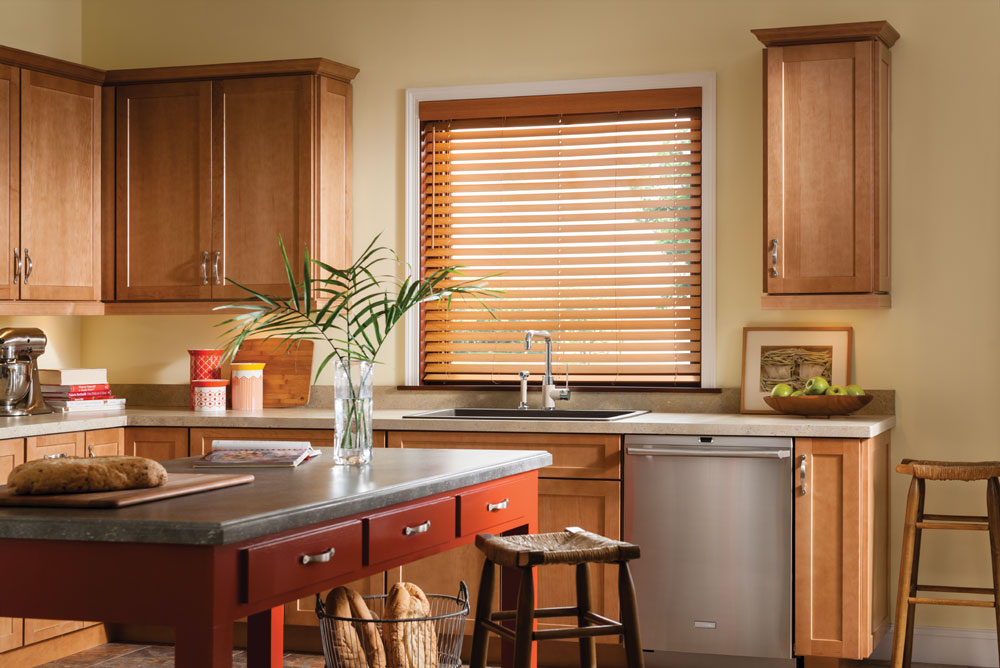 Keeping Your Luxury Blinds Vancouver Clean During the Summer